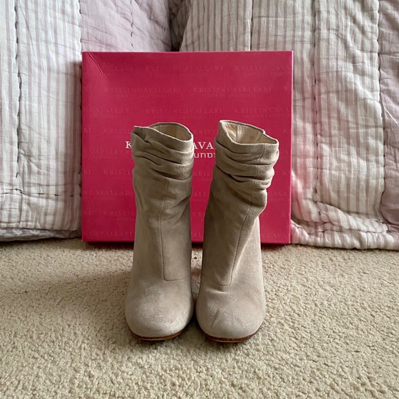 Chinese Laundry Georgie Kid Suede Bootie - Picture 3 of 7